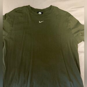 Nike Tee